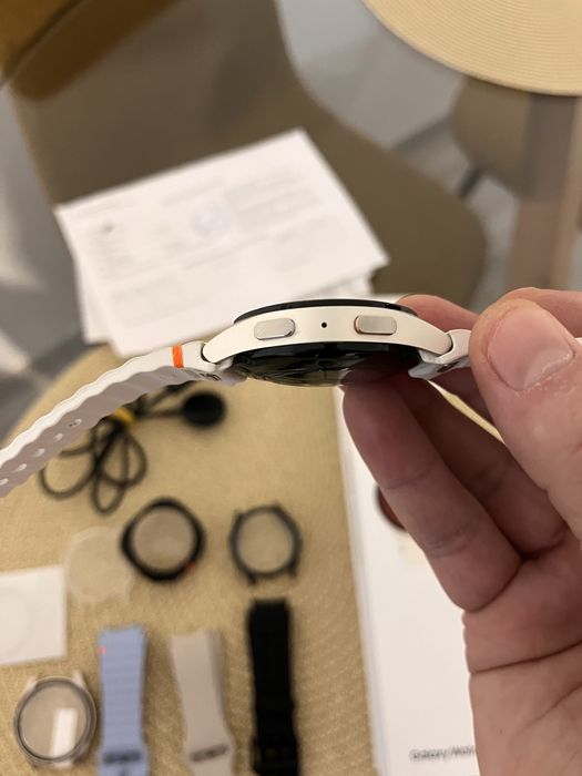 Samsung galaxy watch 7 , 40 mm - BEIGE , garantie Altex