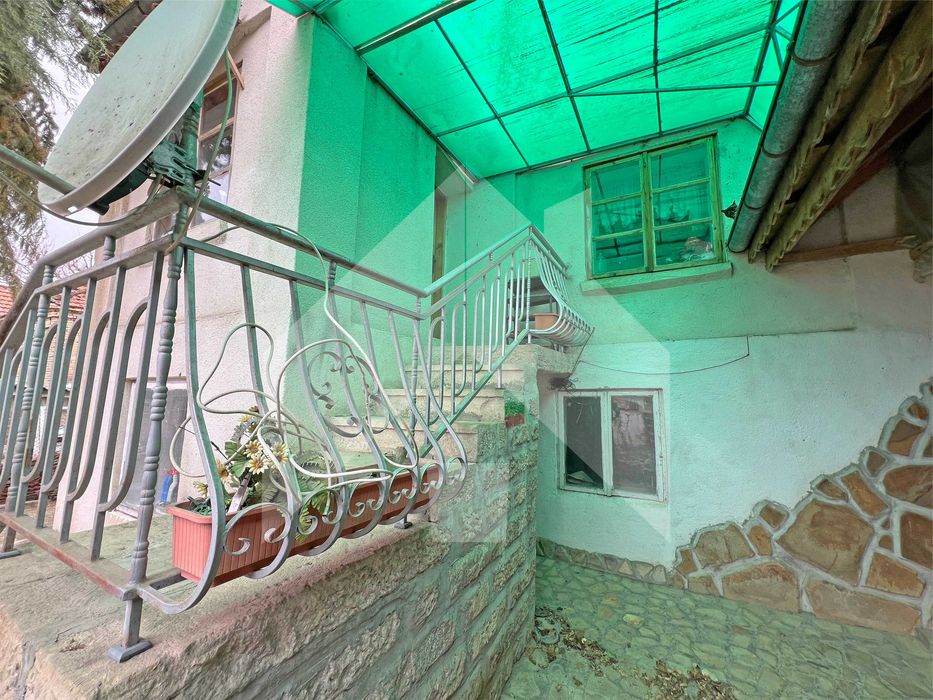 Продава се Къща в Нови пазар - 110 кв.м за 209 €/кв.м - Снимка #5