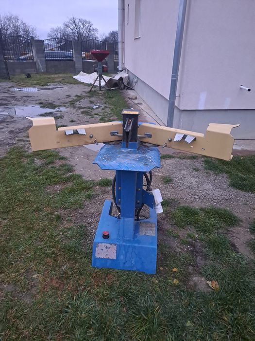 Vând crepător trifazic