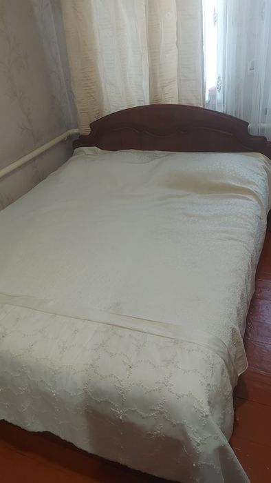 Спальний гарнитур