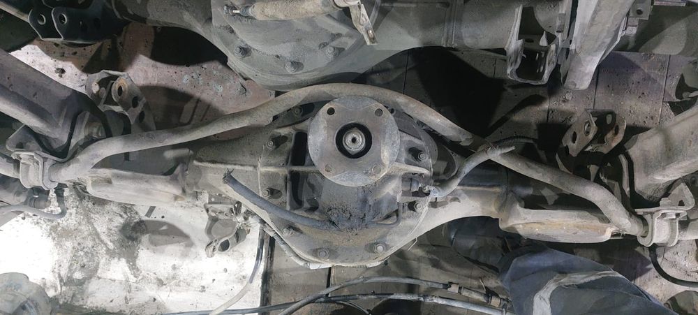 Продам задний мост