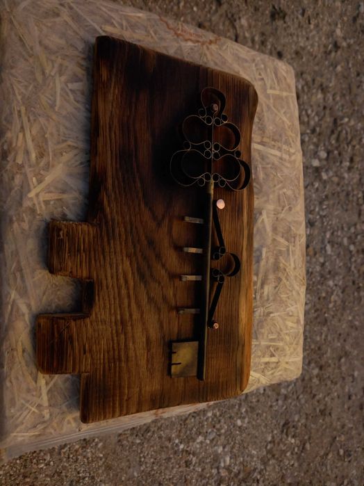 Закачалка за ключове, ръчно изработена