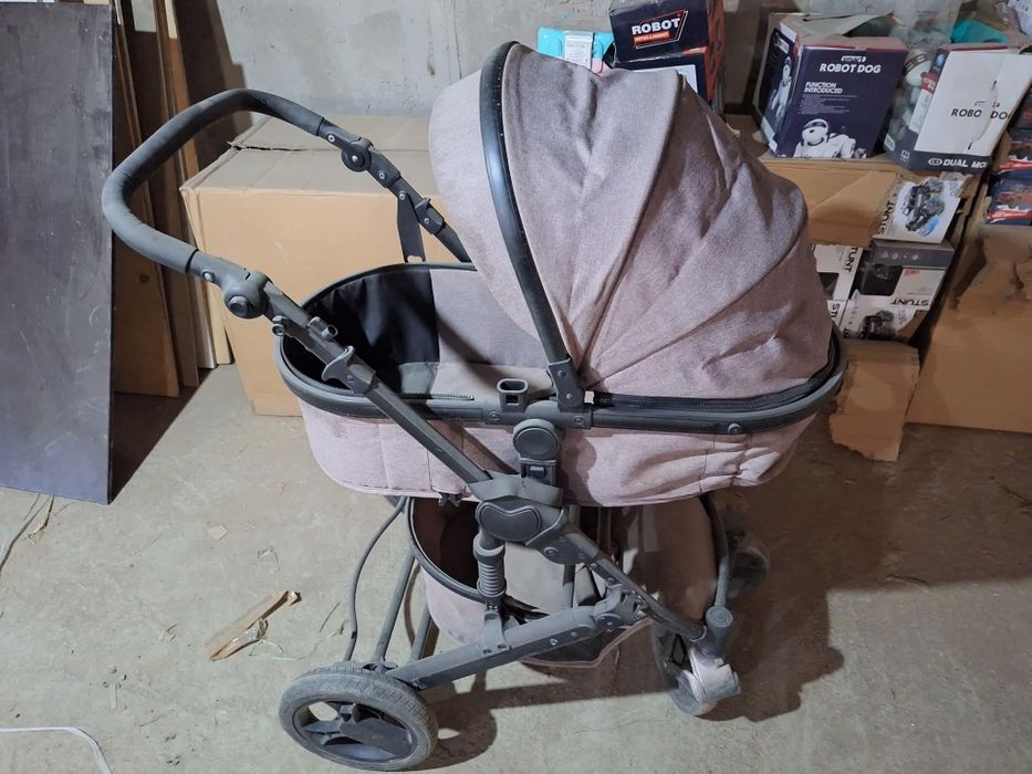 Продам коляску детскую