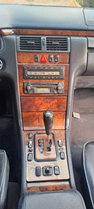 Mercedes-Benz E 320 3.2 CDI