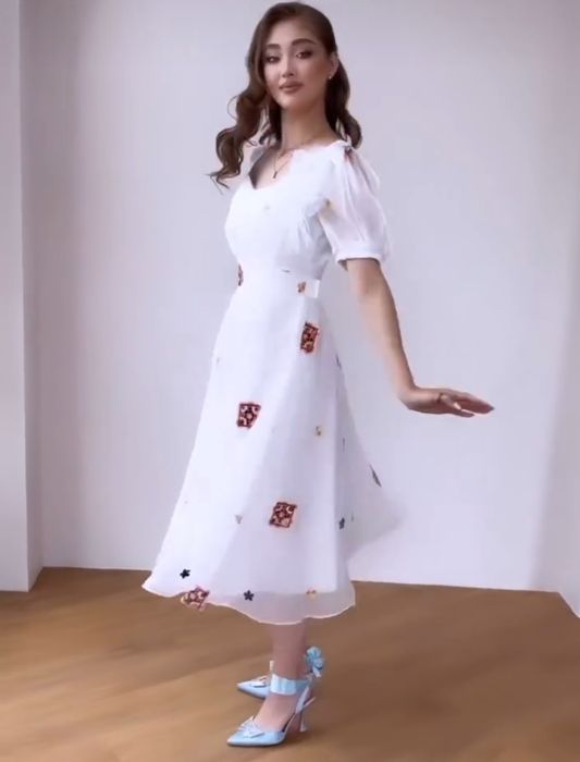 Продам шикарное модное платье 42-44р