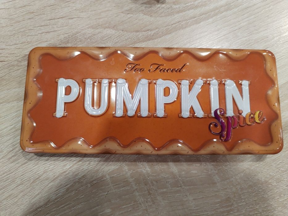 Тени Too faced Pumpkin spice palette