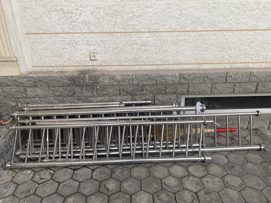 Продается термо двери и решетки