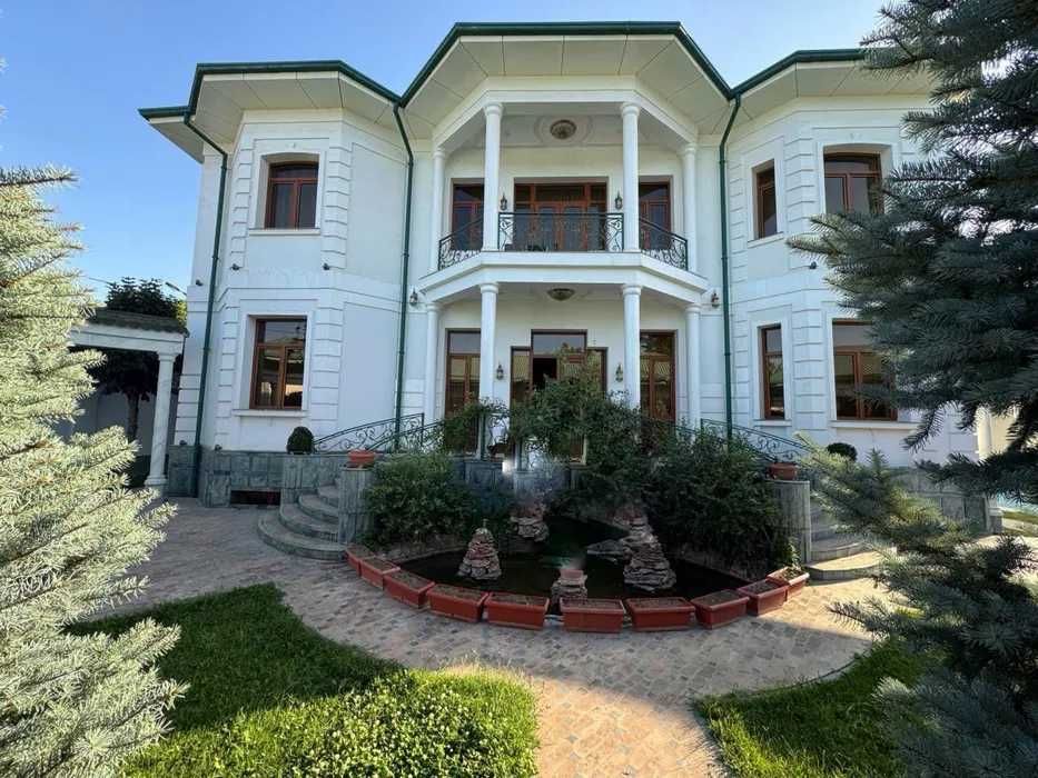 Сдаётся Евродом Мирзо-Улугбекский район ор-р Корзинка богатая Классика