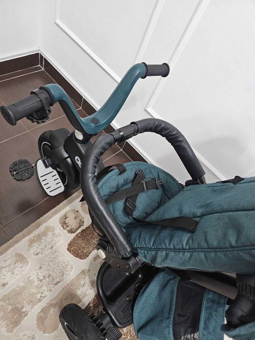 Tricicleta pentru copii Kinderkraft Easytwist Midnight Green