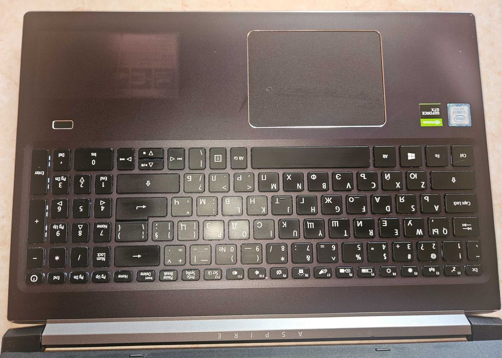 Acer Aspire A715-74G