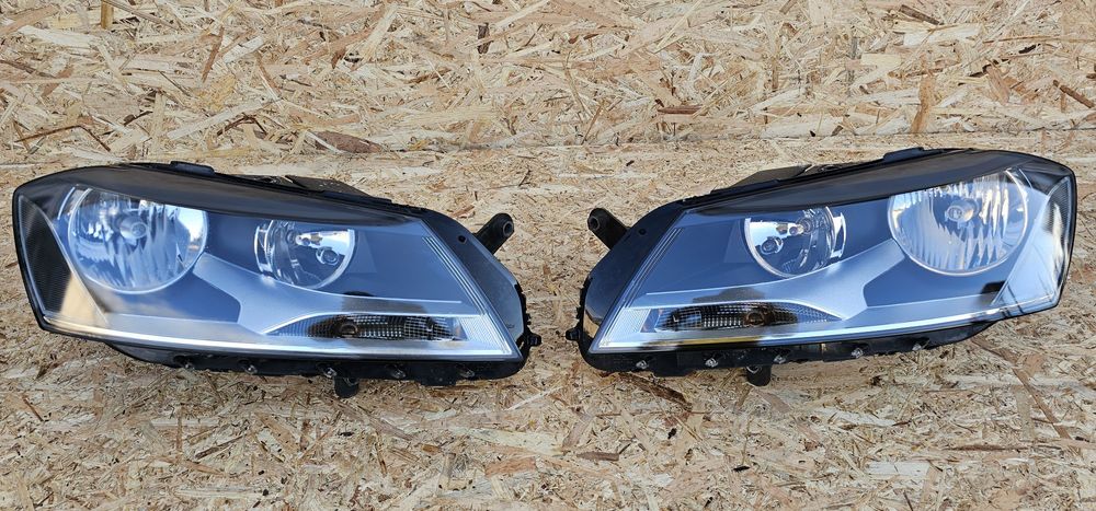 Far/Faruri Golf 7/Passat B7 / Audi A4 B8 Originale Valeo/ HELLA/Audi cu toate Becurile incluse Prețul per Set scris  în cuprinsul anunțului