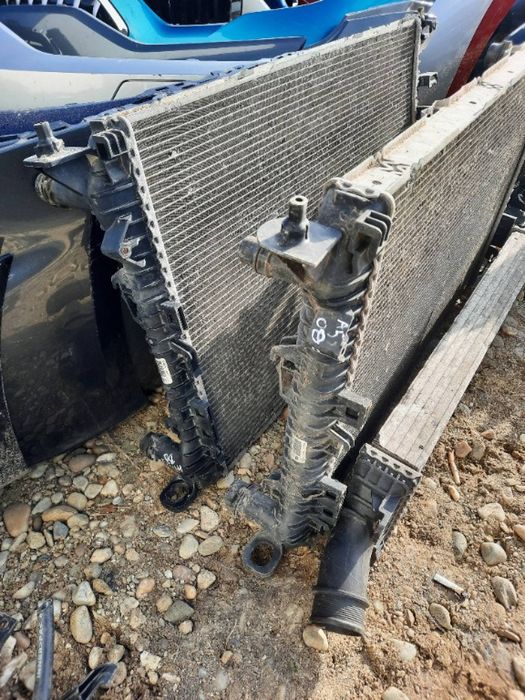 Radiator apa/Intercooler AC Audi A4 A5 2.0 TDI