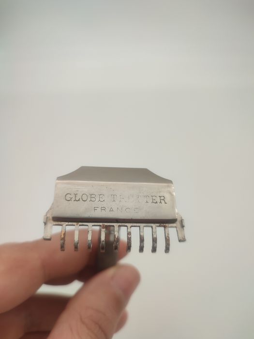 Винтидж самобръсначка Globe Trotter - Франция