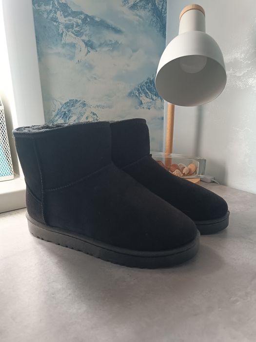 Зимние угги женские