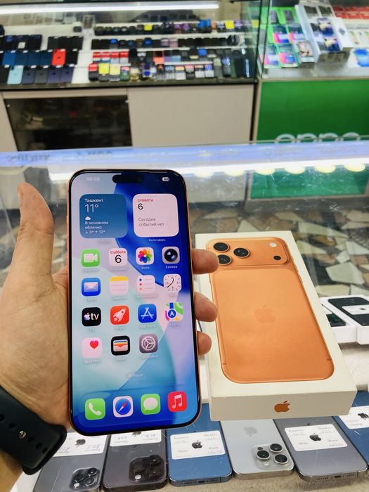 iPhone 17 Max 256 gb orange