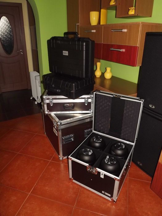 Vand boxe Dynacord A-115A x2  + Dynacord SUB 1.15 +alte componente