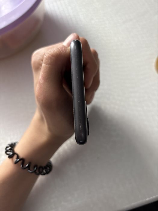 Айфон 11 акб 68% (вроде) apple аккаунт неактивен