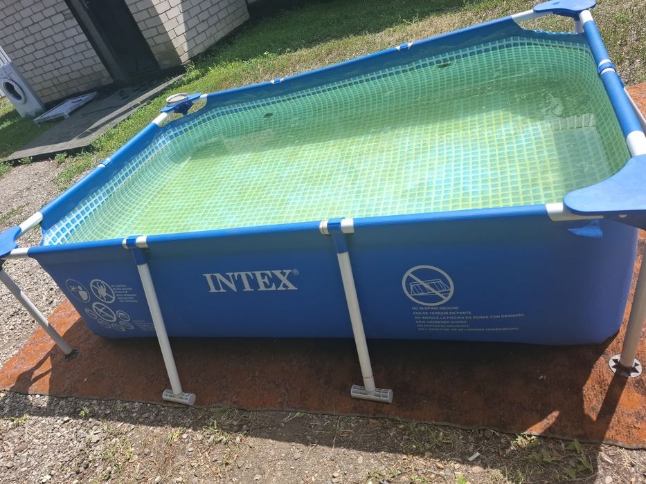 Бассейн каркасный