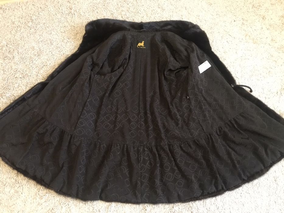 Продам шубу норковую