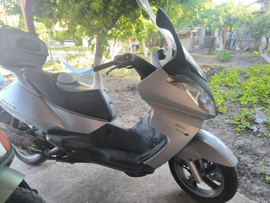 Aprilia Atlantic 500cc скутер 500 куб.