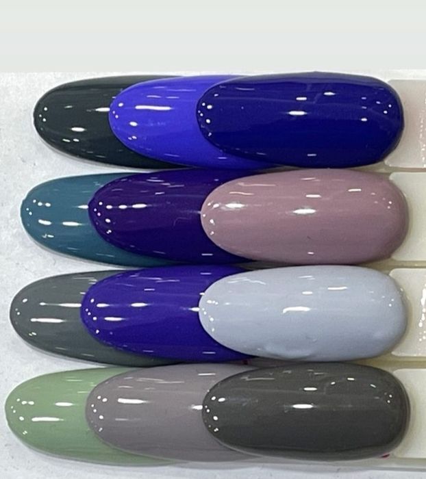 Гель лак Лакрес.