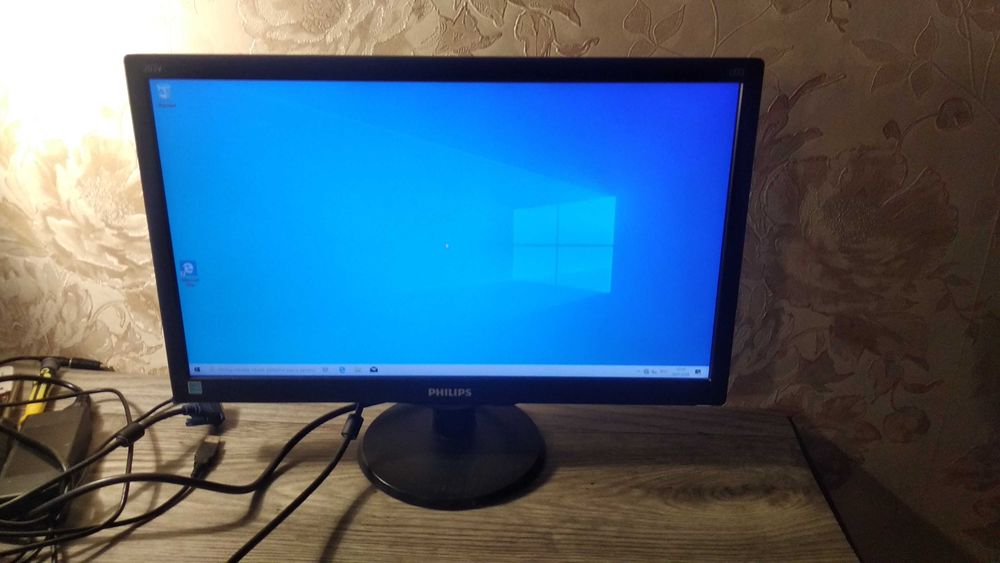 Мониторы 19" Philips, Benq, Aoc