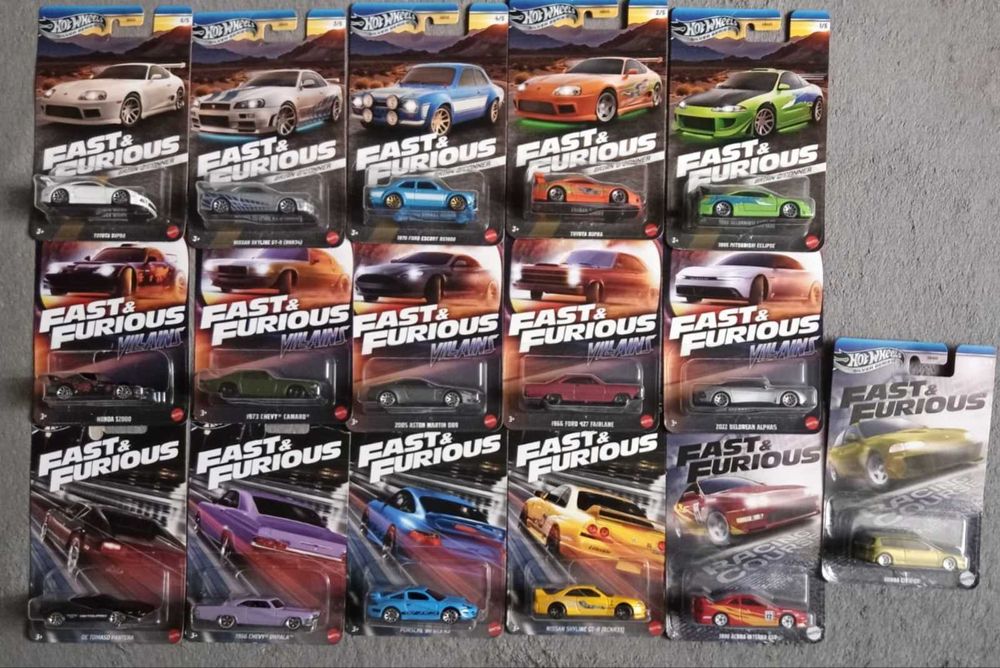 Cadouri machete colecții mașinuțe HotWheels și Matchbox (Mattel)