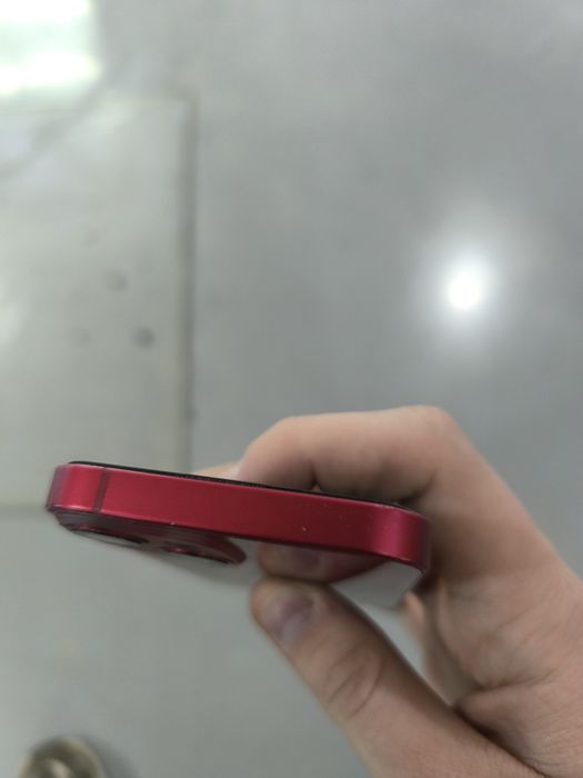 Продам Айфон 13 мини