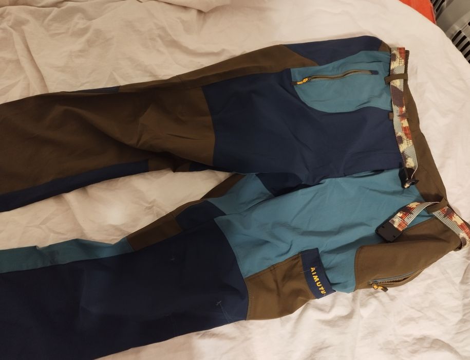 Pantaloni primăvară de firmă măsura L