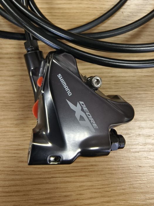 Комплект спирачки Shimanо XT лостове BL-M8100,калипери BR-M8100/8110