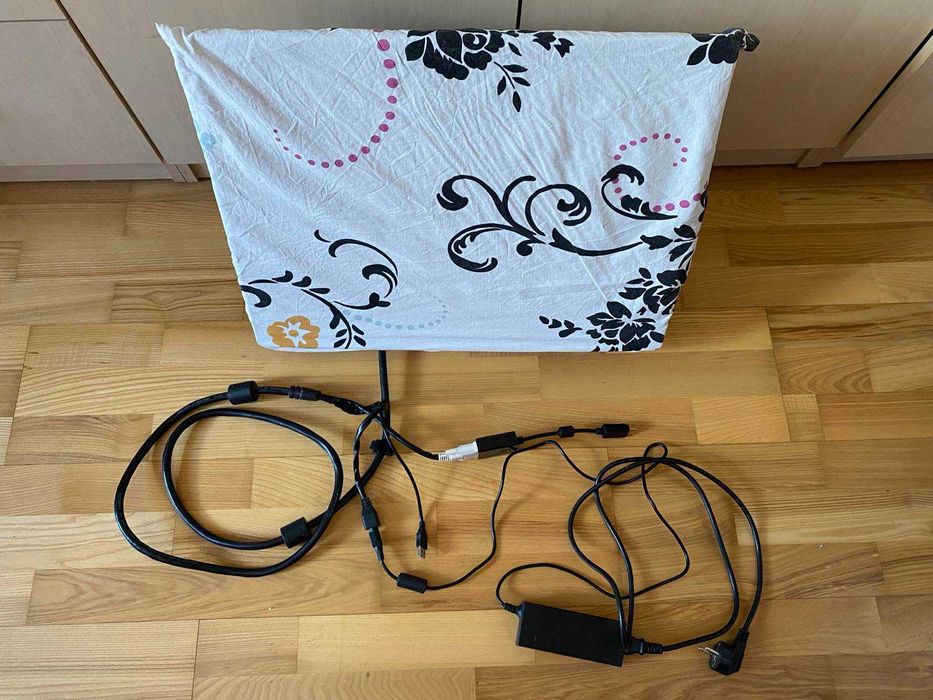 Wacom Cintiq 21UX (DTK‑2100) * професионален графичен таблет с дисплей