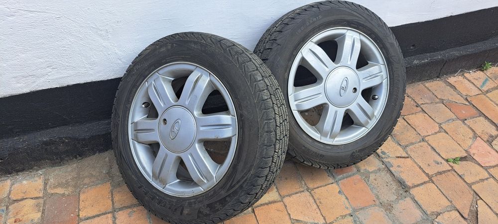 Диски с резиной 15