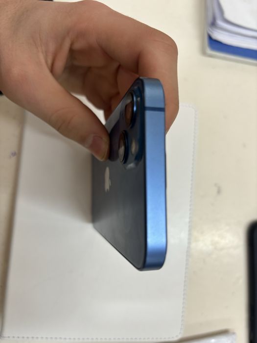 iPhone 13 blue 128gb