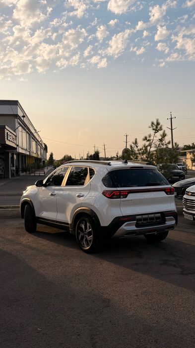 KIA SONET 2024 yil