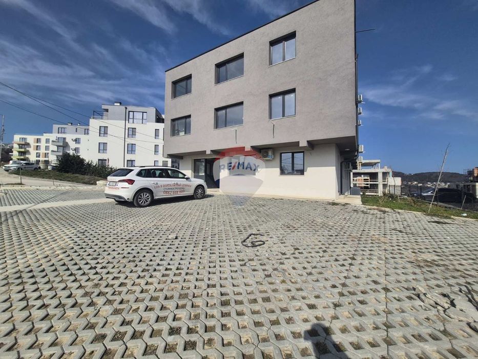 Продава се Гараж / Паркомясто в Варна, Виница - 13 кв.м за 785 €/кв.м - Снимка #1