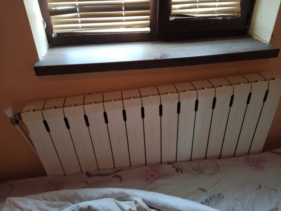 Продавам комплект парно камина с водна риза с радиатори 600 лв.