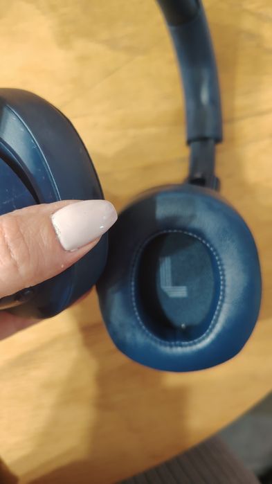 Слушалки почти нови