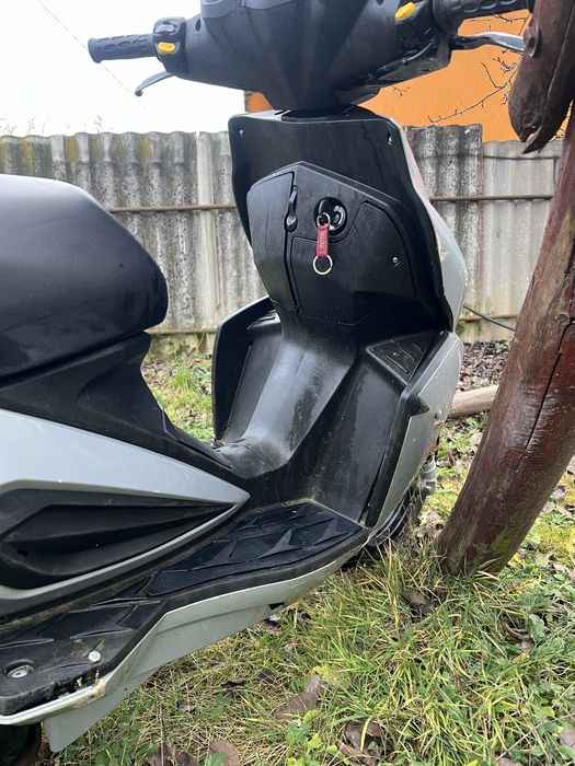 Malaguti phantom f12r