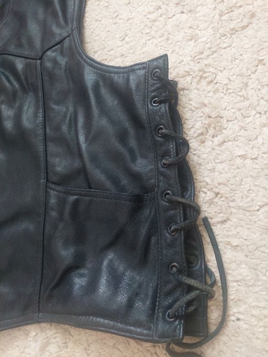 Vesta piele cu snur,de barbat ideal moto,chopper,rock sau strada, 3XL