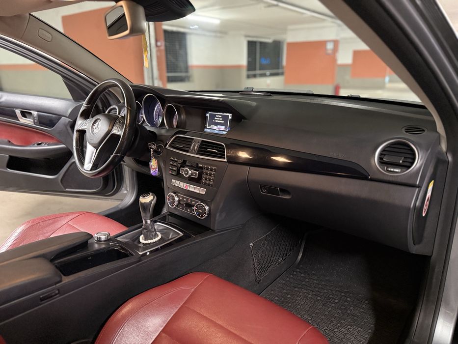 MERCEDES-BENZ C-Class 2011 — imagine 5