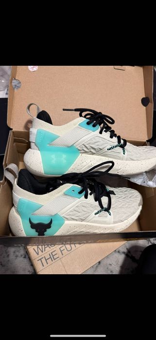 Нови маратонки under armour 37 номер