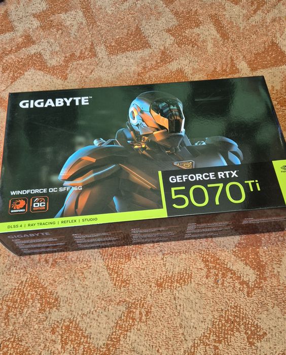 Placa video GIGABYTE GeForce RTX™ 5070 Ti WINDFORCE OC SFF, 16GB GDDR7, 256-bit