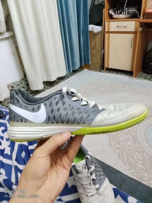 Футзалки Lunar Gato