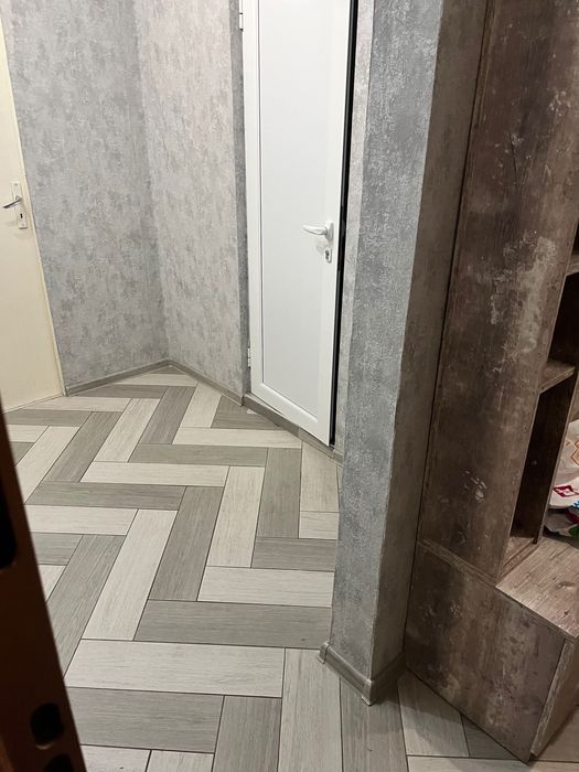 Продава се Четиристаен апартамент в Силистра, Запад - 100 кв.м за 561 €/кв.м - Снимка #6