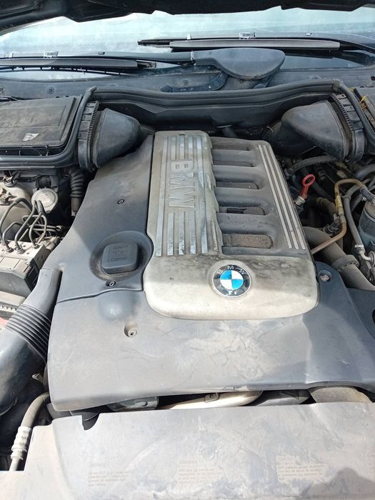 BMW Е 39  3000 дизел  2001 година 197 к.с