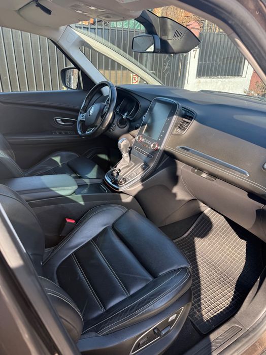 Renault scenic full an 2019
