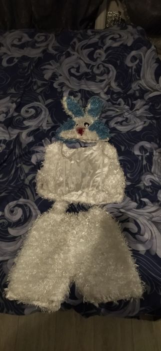 Костюм зайчика 32 р.