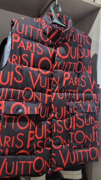 Куртка зима р.46 и жилет