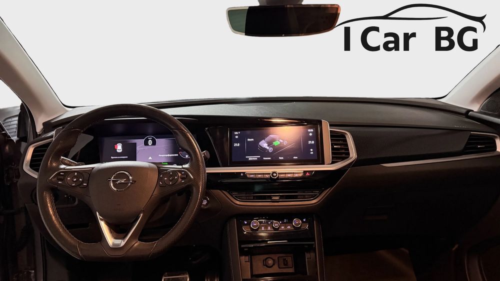 Opel Grandland AWD PHEV 300ps