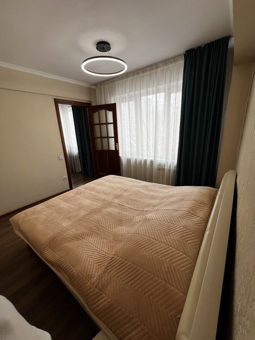 Сдам посуточно 3-х квартиру